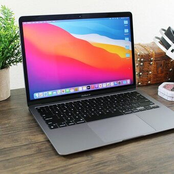 🔥 Nový MacBook Air M1 13" (256 GB, 8 GB RAM)
