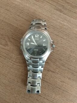 Citizen Eco-drive Titanum Saphire
