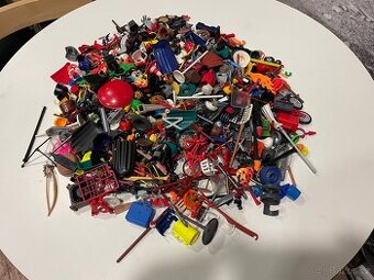 Konvolut Playmobil drobné dílky