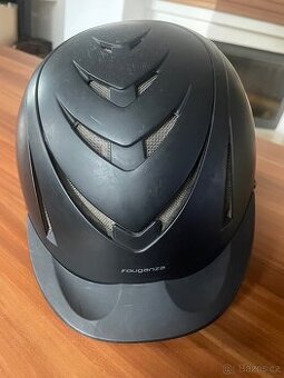 Jezdecká přilba 500 Fouganza