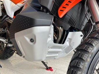 KTM 890 adv originál kryt motoru