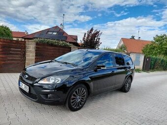 Ford Focus 2.0TDCi 2010 Facelift,Servisní dokumentace.
