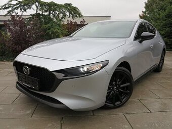 MAZDA 3 2.0 HOMURA r.v.05/2022 LED,NAVI,KAMERA