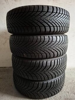 185/60 r15 zimní pneumatiky