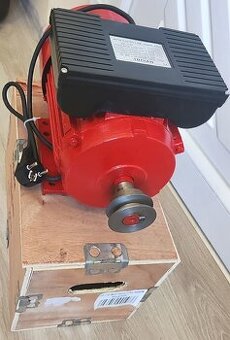 Elektromotor s řemenicí na 230V 2,2kW 3000 otáček