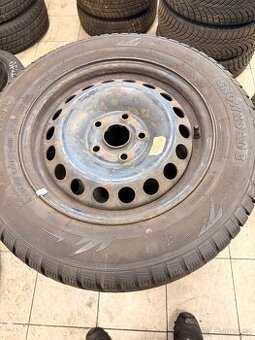 Prodám sadu zimních pneu s disky na škoda octavia 2