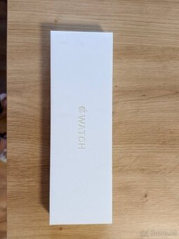 Apple Watch Series 10 46mm Cellular, Klavírní černá