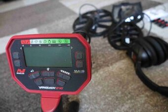 Detektor kovů MINELAB