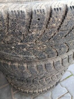 Pneu 165/70/14 zimní