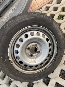 Plechové disky 15” 4x100 a zimní pneu 185/65/R15