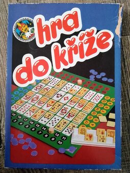 RETRO DESKOVÁ HRA 1980 HRA DO KŘÍŽE