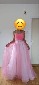 Šaty na maturitní ples, plesové šaty