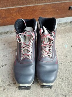 dětské běžecké boty SNS vel.39