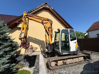 Bagr Kubota KX 080 - 3, hmotnost 8.700 kg