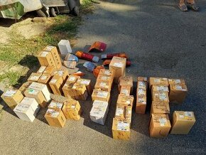 Různé díly kryty blinkrů světel