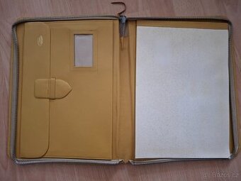 Staré desky na dokumenty logo Jawa