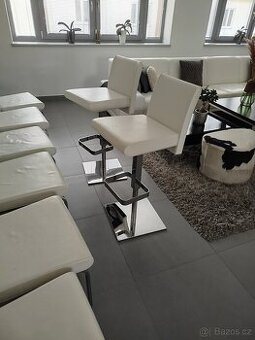 kožené židle + barovky