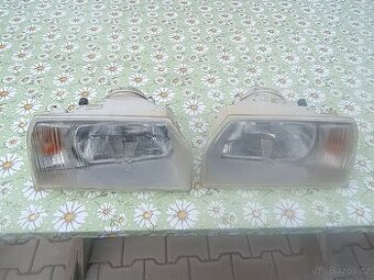 Přední světla Škoda Favorit