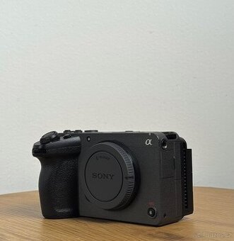 Sony FX30 + Smallrig cage