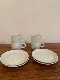 4x porcelánový šálek s podšálkem Melodie
