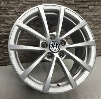 17" Originál Audi A6 5x112 VW Škoda Seat