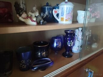 Hrnečky, sada porcelánu