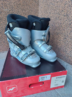 dámské lyžáky nordica 255mm