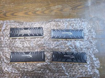 HyperX Predator RGB 4x8 GB DDR 4 3200MHz CL 16 - 1