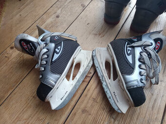 Prodám dětské brusle botas viz foto