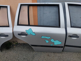 Pravé zadní dveře Octavia 1 - kombi - 9102