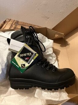 Kanady AČR Gore-tex + maskáče
