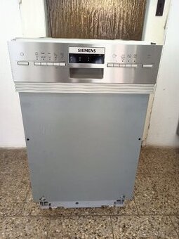 Myčka nádobí Siemens vestavná (45)