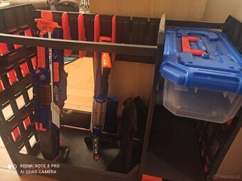 Stojan na Nerf pistole