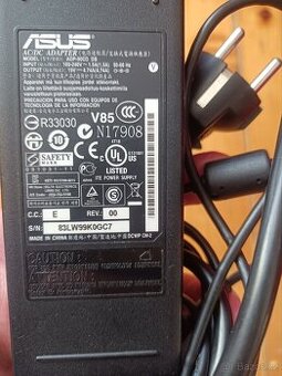 Zdroj Asus - 1
