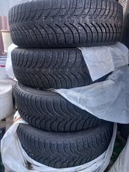 185/65 r15 zimní Michelin alpin