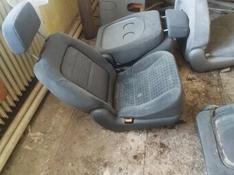 Prodám sedačky do Volkswagen Sharan - 1
