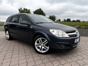 Opel Astra, 1,9 CDTi COMBI 88 kW AUT COSMO