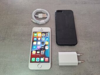 iPhone SE 2016 32gb, baterie 100%