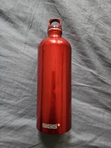 Sigg 1L červená láhve - 1