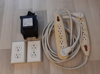 Měnič napětí 230V/115V