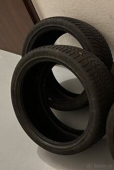 2x zimni pneu Hankook winter icept evo3 235/40 R19 96V