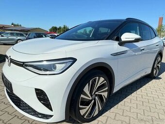 Volkswagen ID.4 GTX 4motion 220kw,tažné,tepelko,matrix,360°