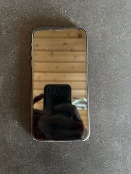 iPhone 11 - Dobrý stav