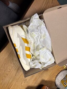 Boty Adidas Niteball