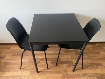 Set jídelní stůl a židle