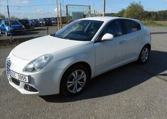 Alfa Romeo Giulietta 1,4 125 kW Digiklima Serviska benzín