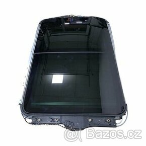 Panoramatické střešní okno 3AF877041 VW Passat B7 kombi 2012