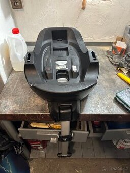 Základna autosedačky britax romer