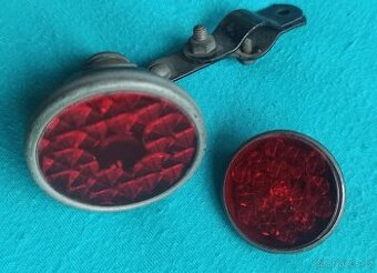 Historiske světlo a odrazka na jízdní kolo.