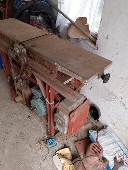 Prodám hoblovku s protahovackou